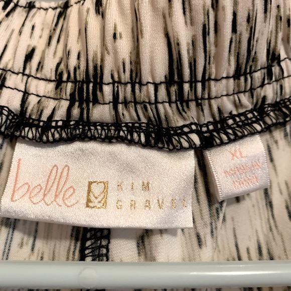 🤎Belle by Kim Gravel Capri 🩳 - Picture 3 of 4